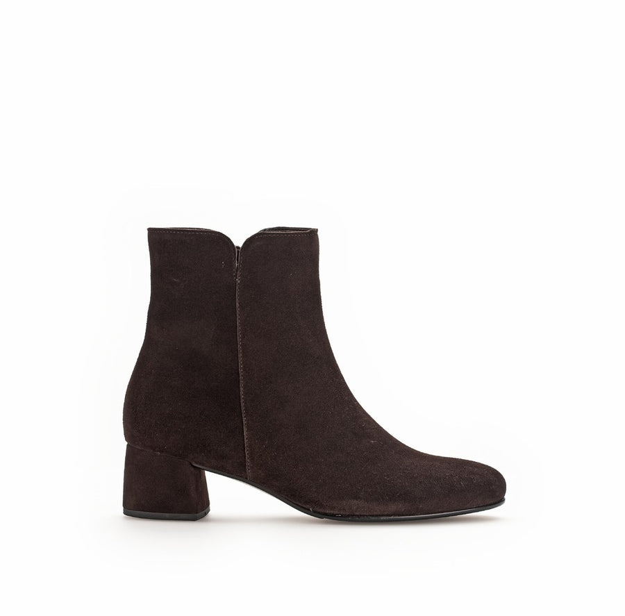 Gabor 55.680.18 Brown Ankle Boots