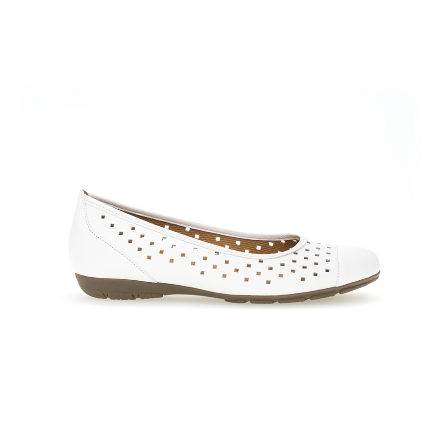 Gabor Ruffle 64.169.21 White Leather Pumps