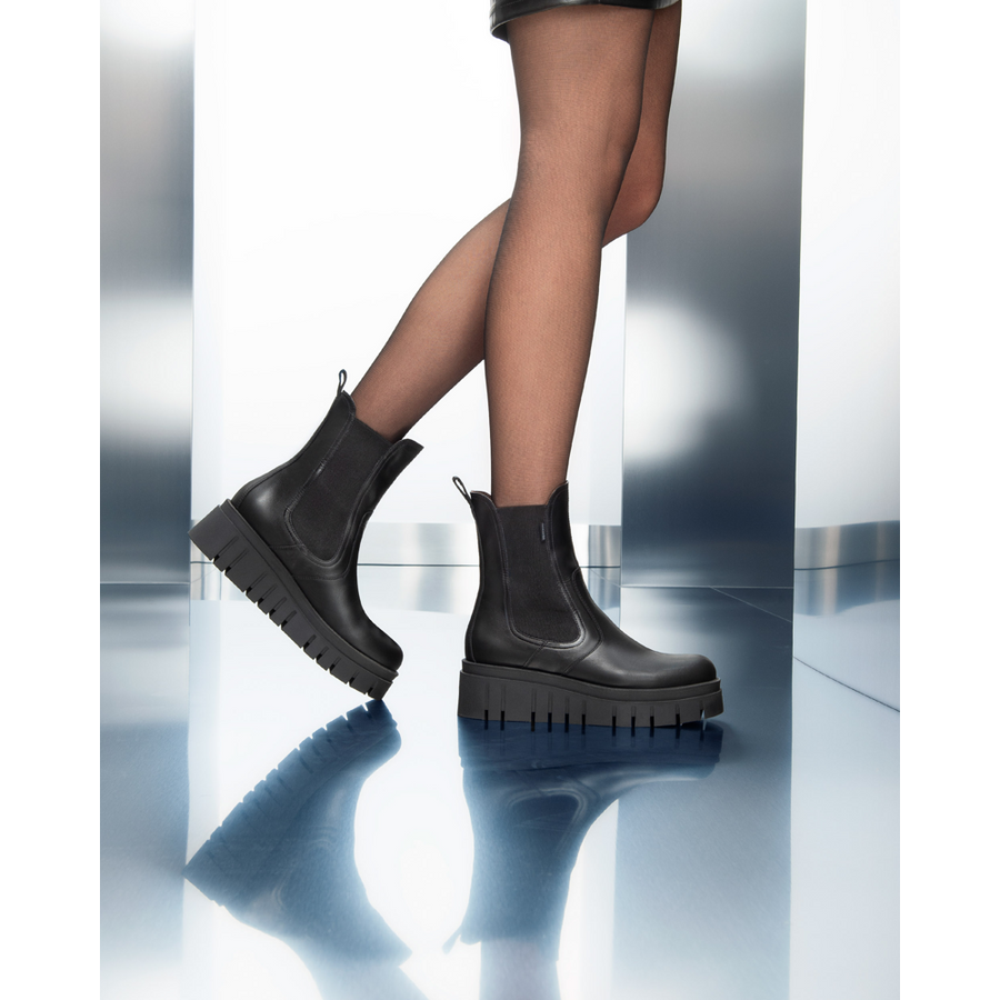 NeroGiardini I411924D Black Boots