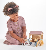 Tender Leaf Toys The Stables TL8165